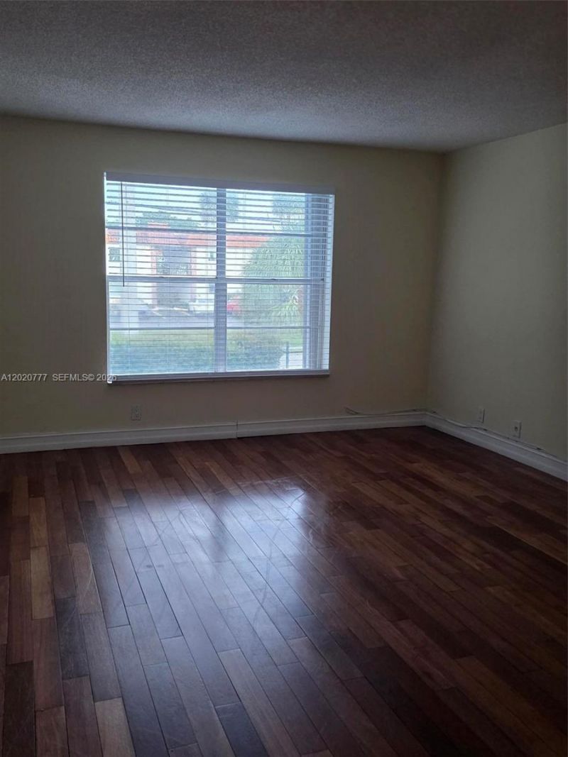 3912 SW 67th Ter, Unit 114, Davie, FL 33314 Photo
