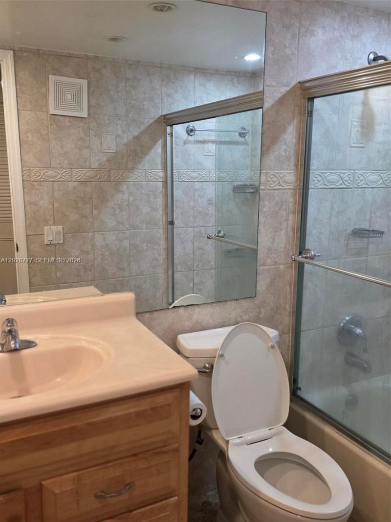 3912 SW 67th Ter, Unit 114, Davie, FL 33314 Photo