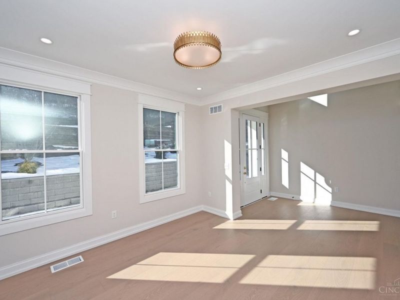 1080 Tuscany Place, Cincinnati, OH 45226 Photo 6