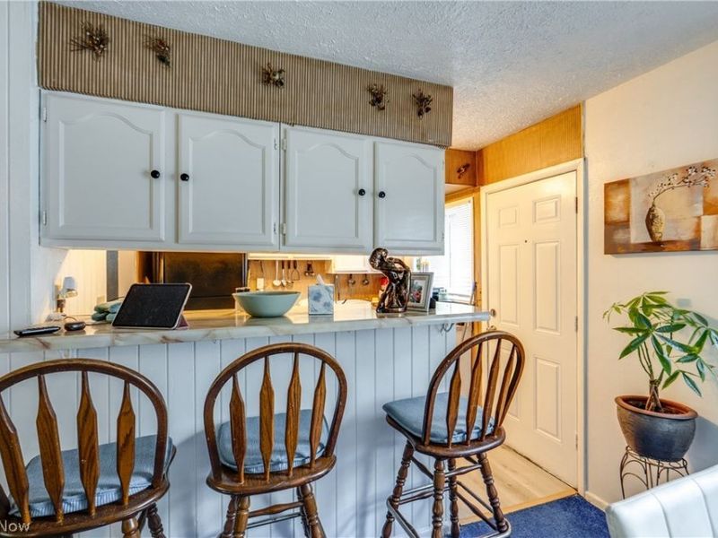 1793 Wakefield Drive, Akron, OH 44320 Photo 10