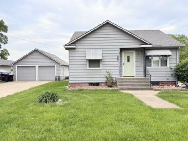 1502 1st Street, Redfield, IA 50233