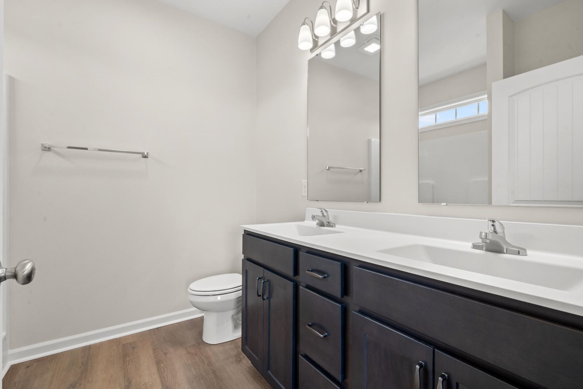 1142 W Business 9  Photo 10