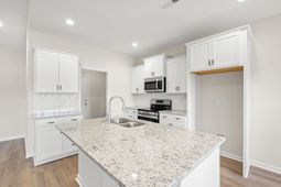 1142 W Business 9  photo 4
