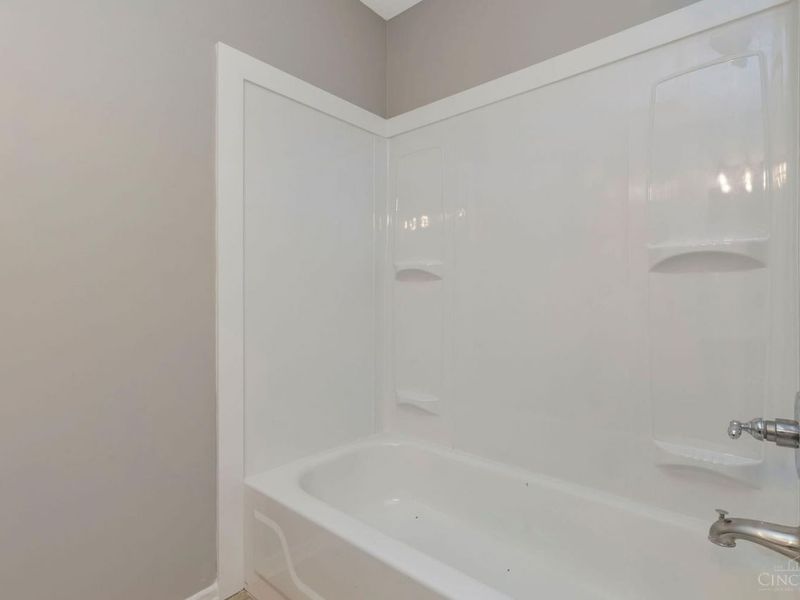 7230 Creekview Drive, Unit 11, Colerain Township, OH 45247 Photo 19