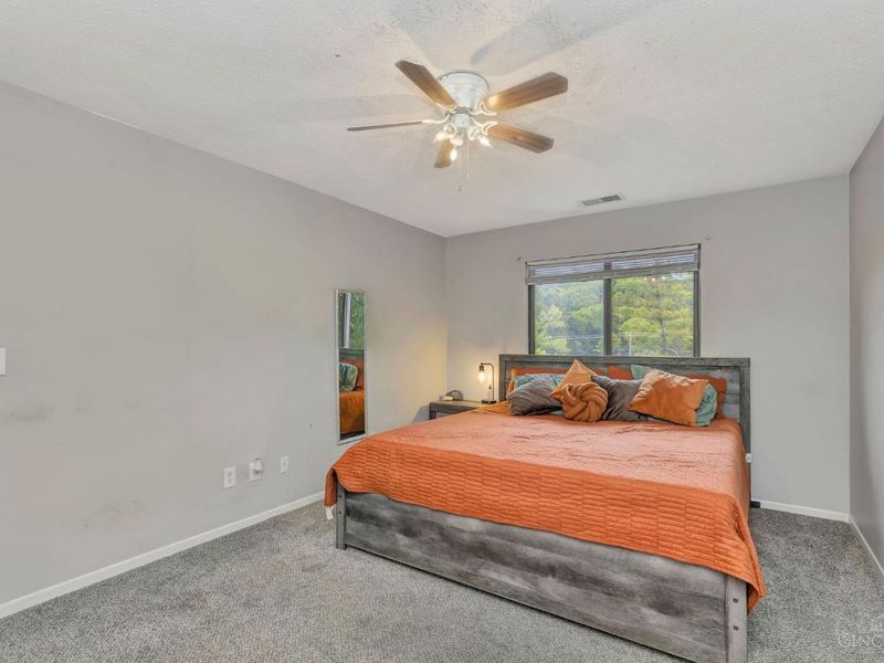 7230 Creekview Drive, Unit 11, Colerain Township, OH 45247 Photo 21