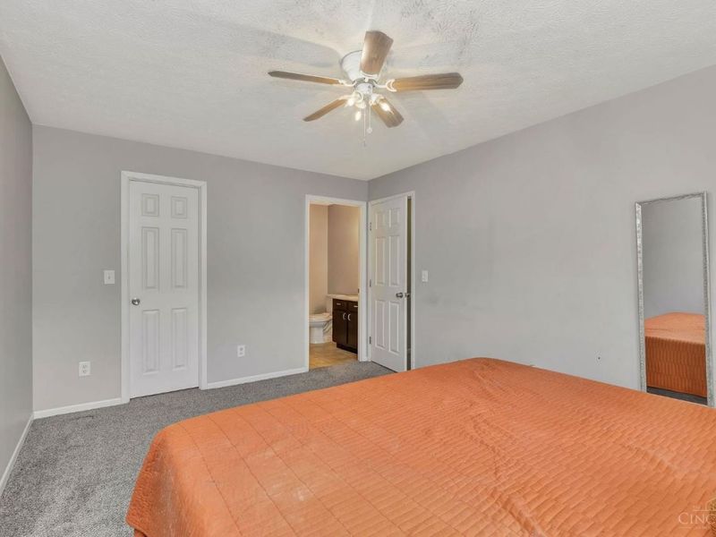 7230 Creekview Drive, Unit 11, Colerain Township, OH 45247 Photo 22