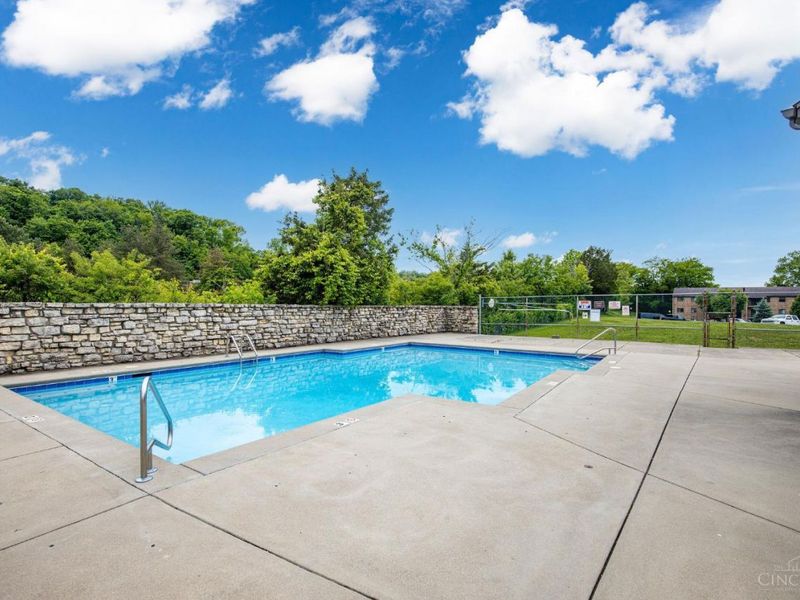 7230 Creekview Drive, Unit 11, Colerain Township, OH 45247 Photo 31