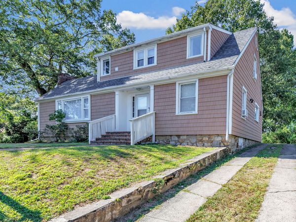 86 Vanguard , Bridgeport, CT 06606