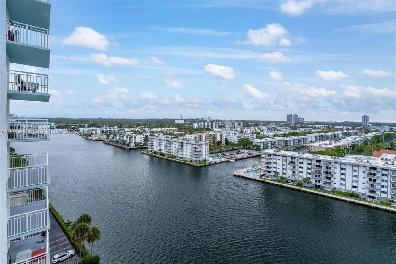 301 174 , Unit 1503, Sunny Isles Beach, FL 33160 Photo