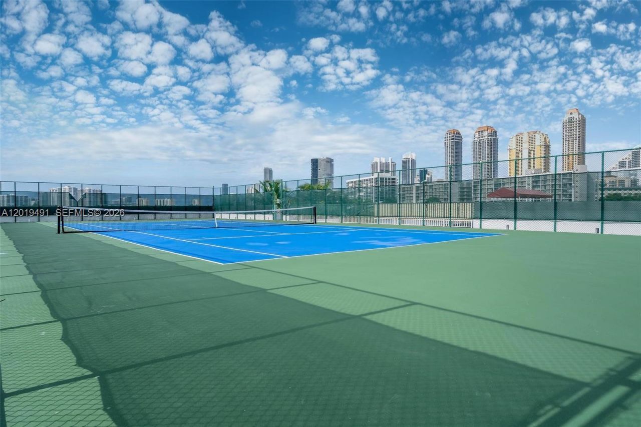 301 174 , Unit 1503, Sunny Isles Beach, FL 33160 Photo
