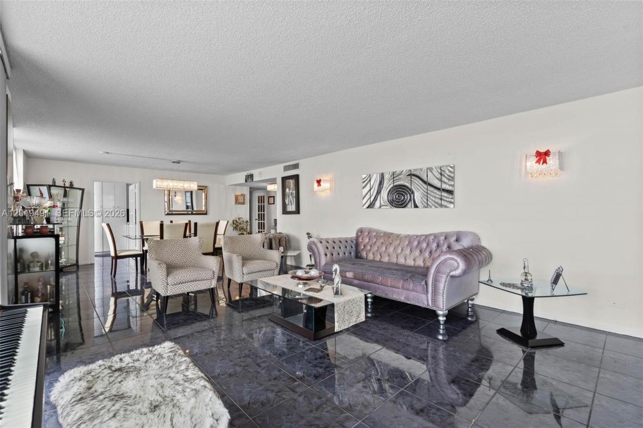 301 174 , Unit 1503, Sunny Isles Beach, FL 33160 Photo