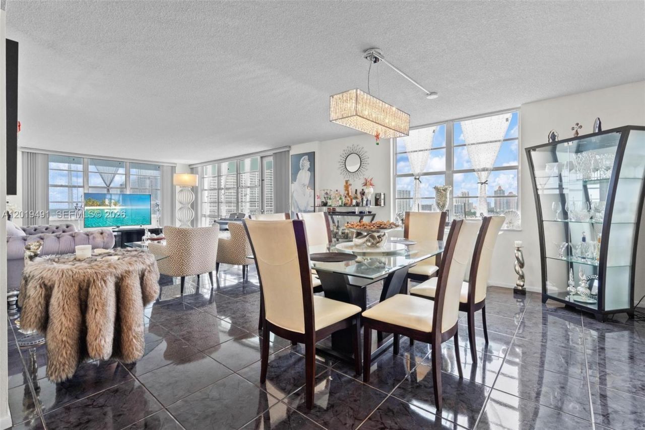 301 174 , Unit 1503, Sunny Isles Beach, FL 33160 Photo