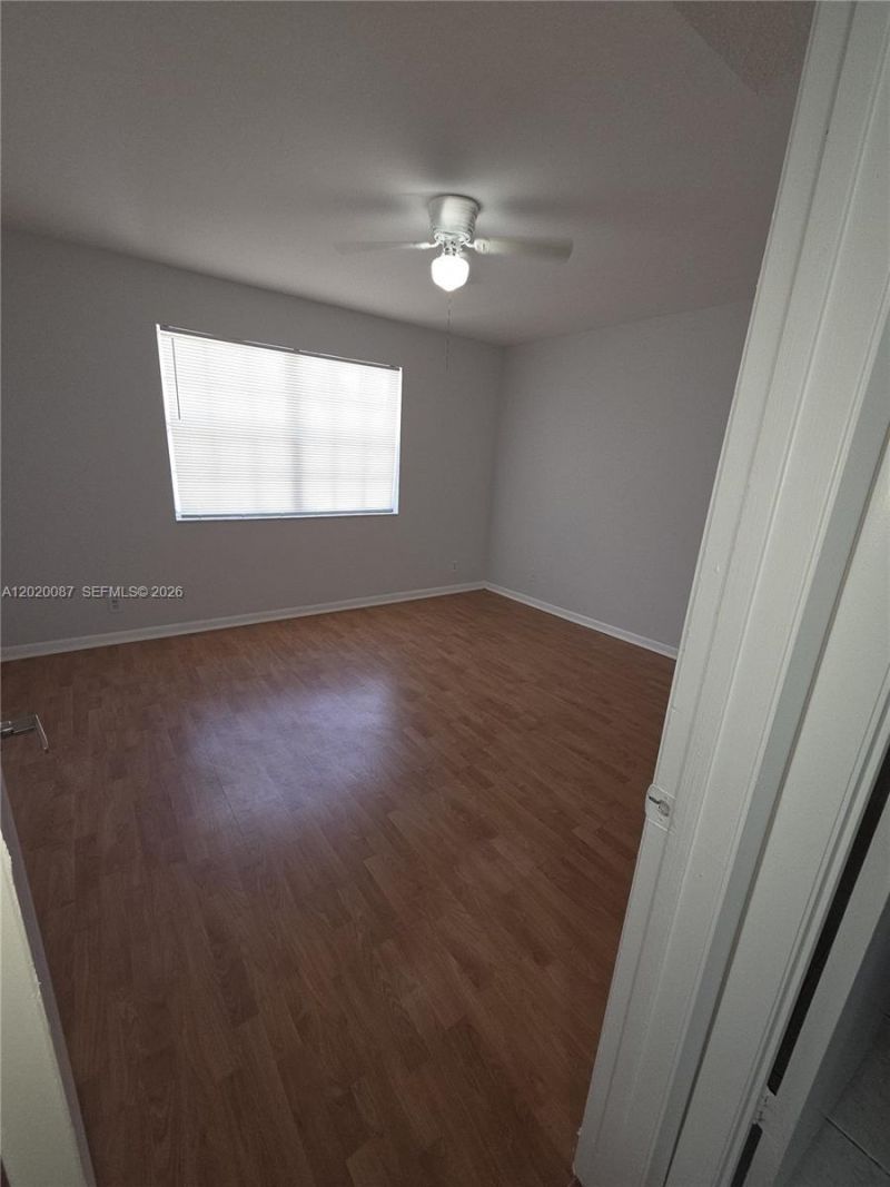 8886 SW 3rd St , Unit 204, Pembroke Pines, FL 33025 Photo