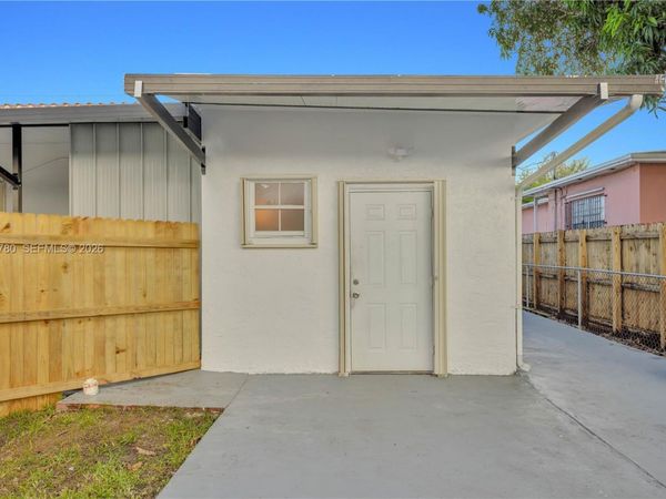 536 NW 25th Ave , Unit C, Miami, FL 33125