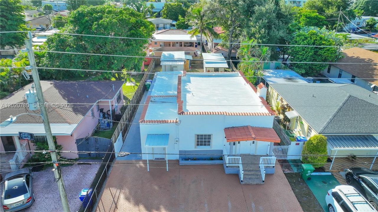 536 NW 25th Ave , Unit C, Miami, FL 33125 Photo
