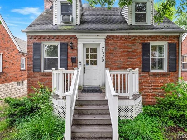 7520 Drexel Drive , St Louis, MO 63130