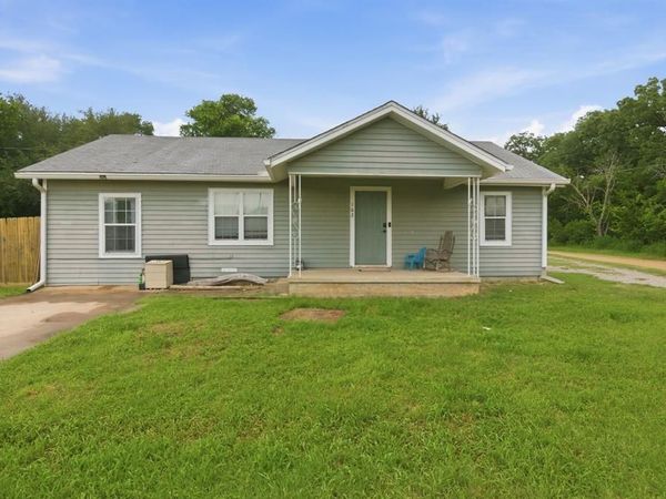 162 Irving Drive , Whitney, TX 76692
