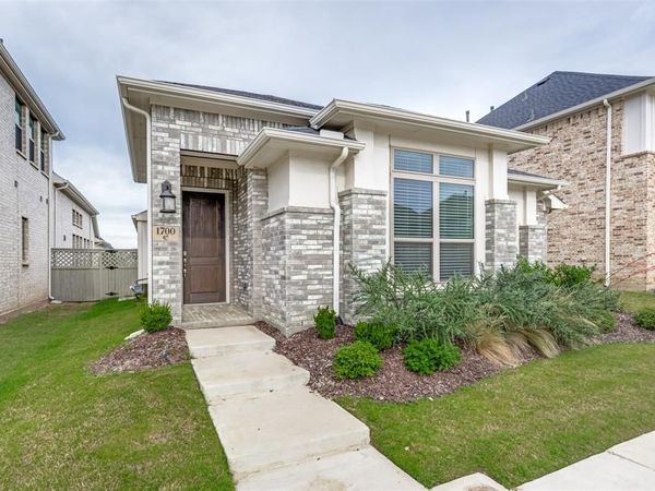 1700 Bonsmara Drive, Northlake, TX 76247
