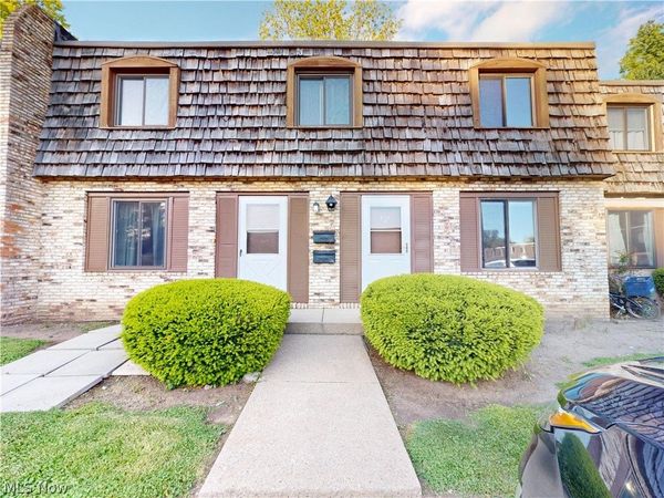 1651 Mentor Avenue , Unit 808, Painesville, OH 44077