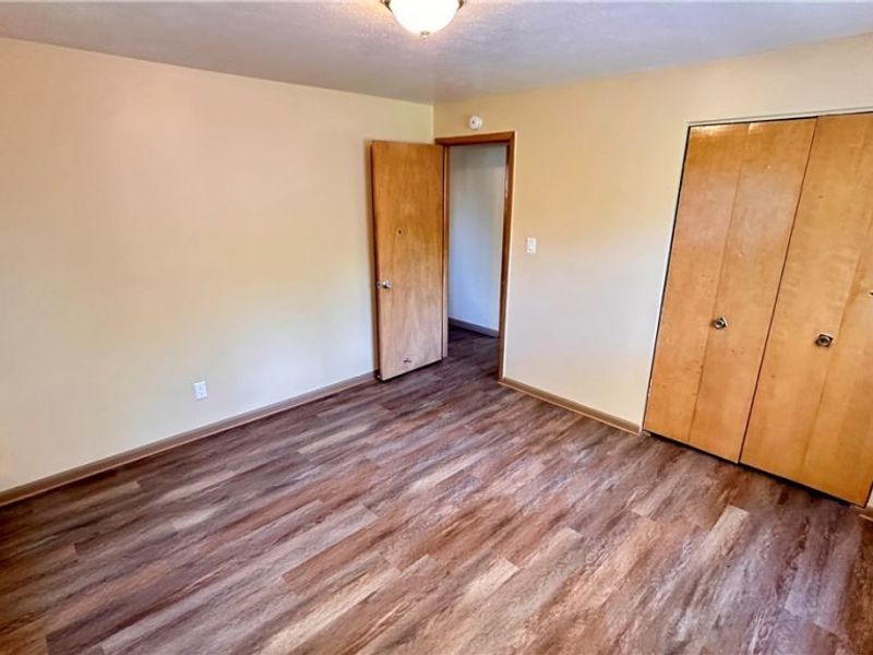 1434 E 222nd Street, Euclid, OH 44117 Photo 12