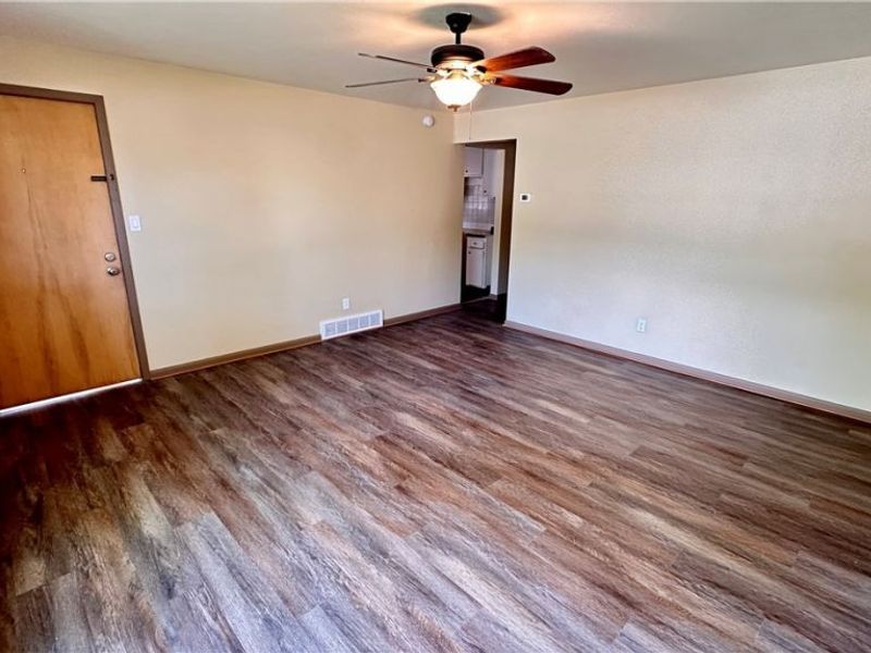 1434 E 222nd Street, Euclid, OH 44117 Photo 6