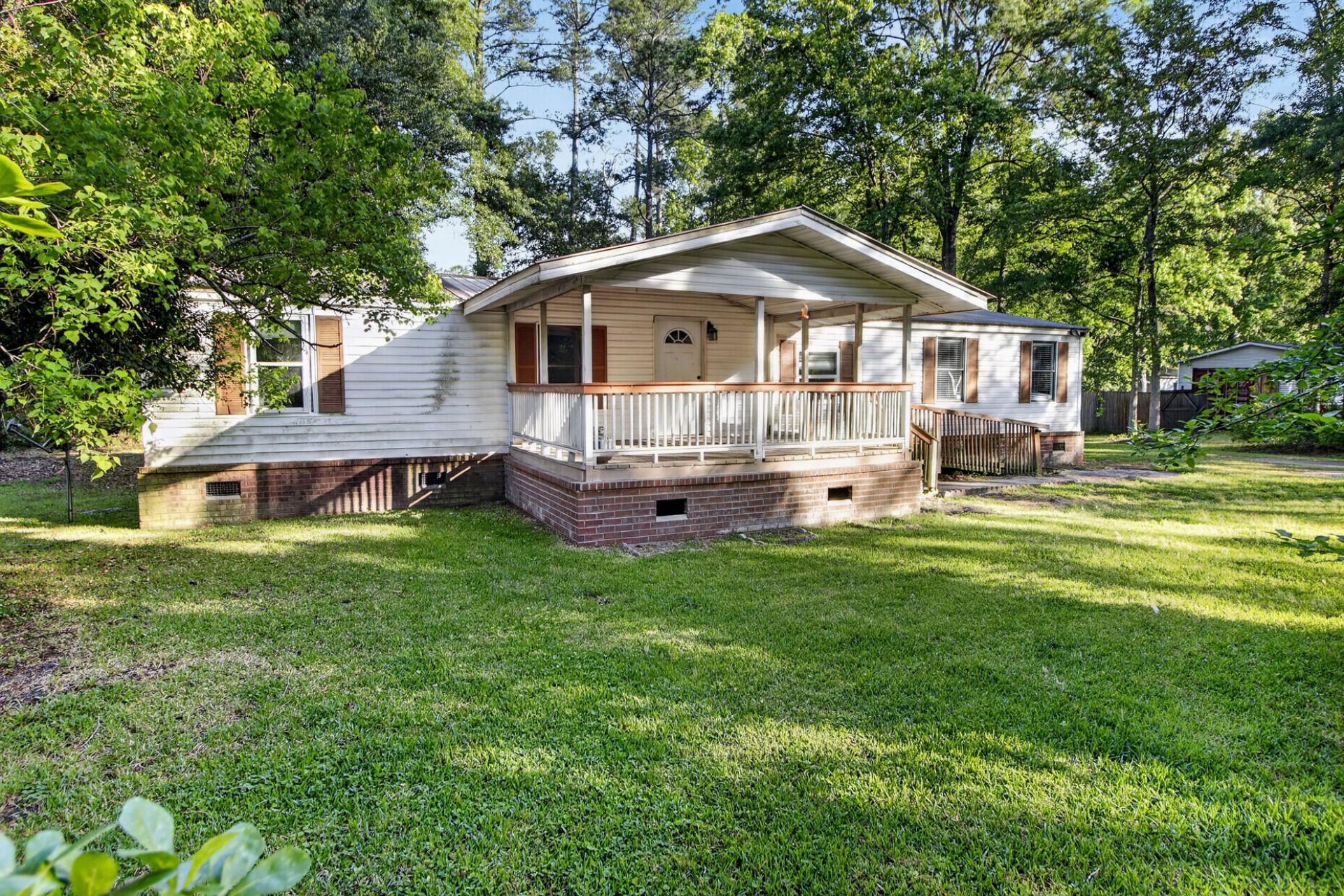 210 Cady Drive Photo 5