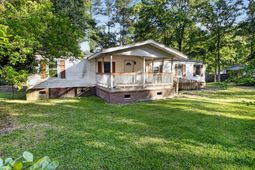 210 Cady Drive photo 4