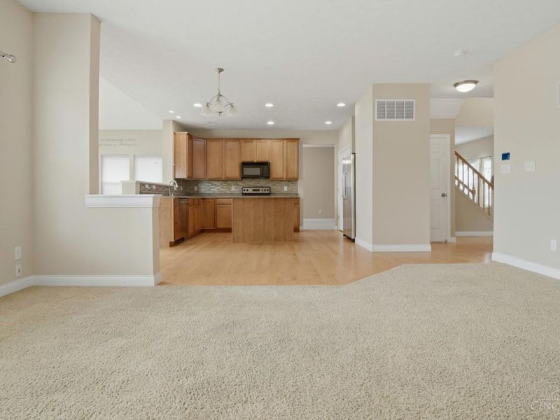 8332 Misty Shore Drive, West Chester, OH 45069 Photo 12