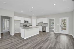 143 Middlesex Court  photo 4
