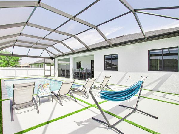 836 NE 6TH PLACE , CAPE CORAL, FL 33909