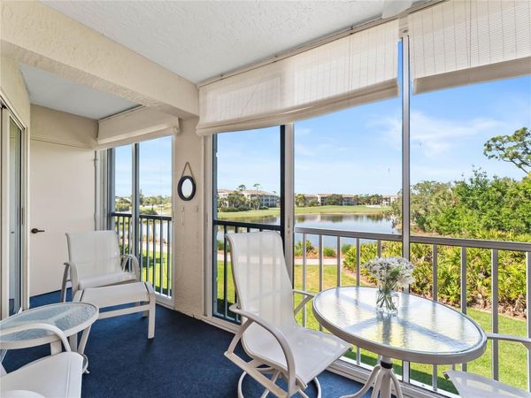 9330 CLUBSIDE CIRCLE , Unit 3207, SARASOTA, FL 34238