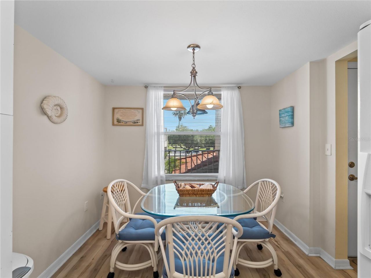 9330 Clubside Circle, Unit 3207, Sarasota, FL 34238 Photo