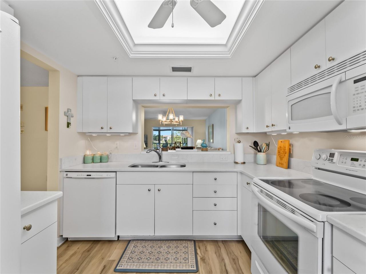 9330 Clubside Circle, Unit 3207, Sarasota, FL 34238 Photo