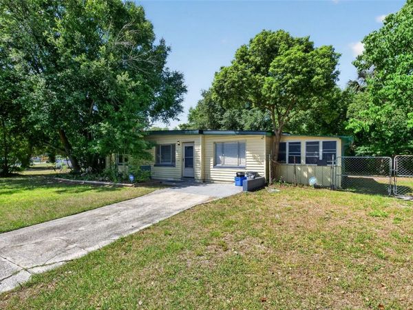 101 CLUB ROAD , SANFORD, FL 32771