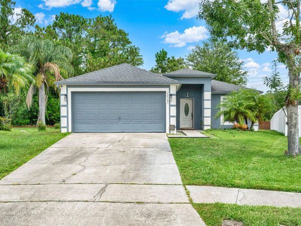 10707 PALAISEAU COURT , ORLANDO, FL 32825