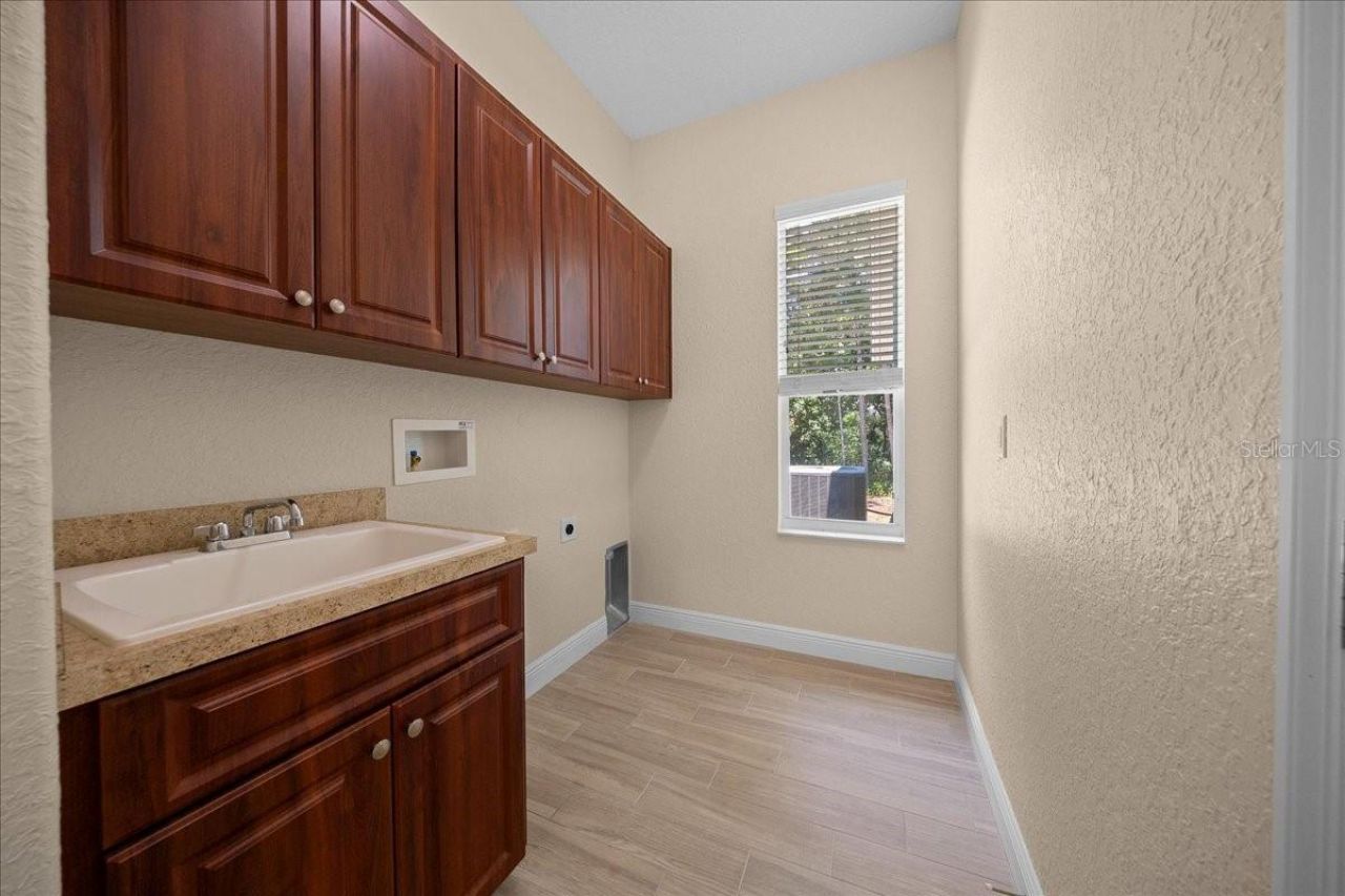 5 Saintpaulia Street , Homosassa, FL 34446 Photo