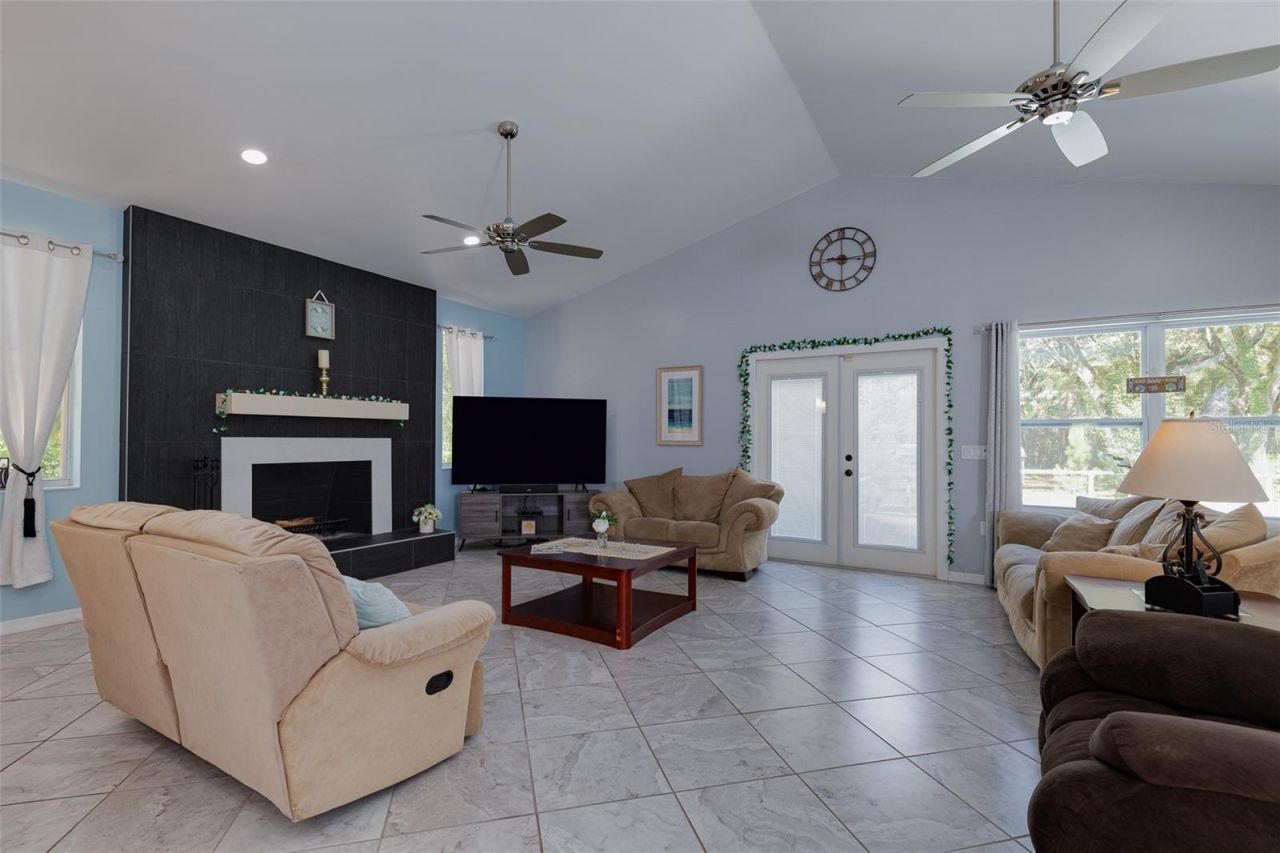 39 Wood Ridge Drive , Ocala, FL 34482 Photo