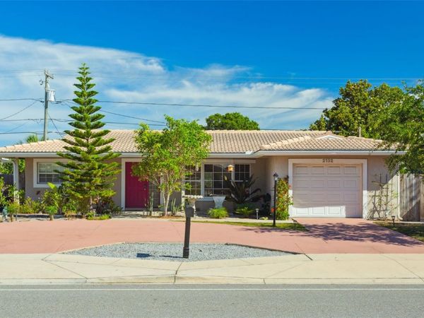 2132 GREENBRIAR BOULEVARD , CLEARWATER, FL 33763