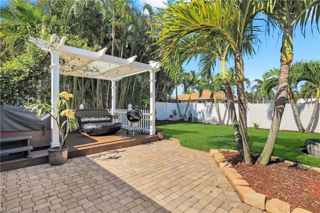 4312 SW 25th Pl, Cape Coral, FL 33914 Photo