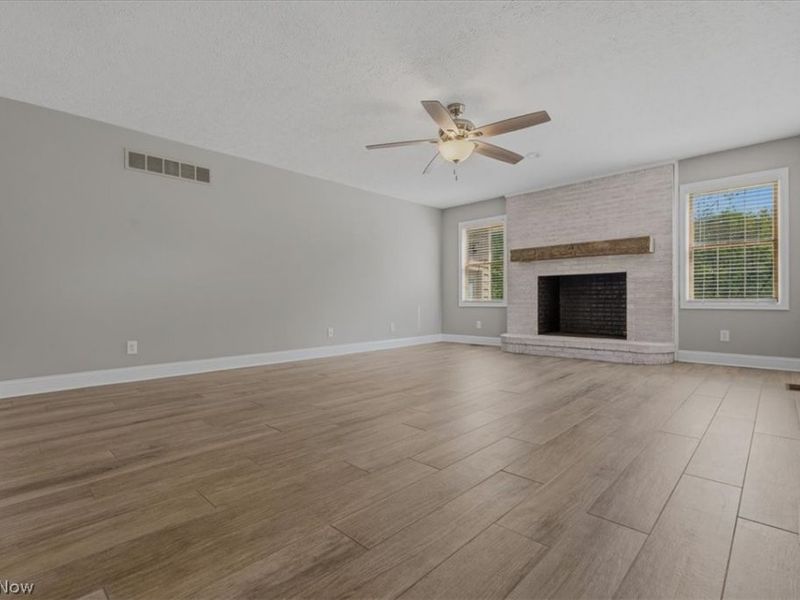 911 Moody Ridge Road , Belpre, OH 45714 Photo 15