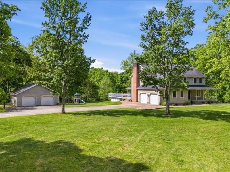 911 Moody Ridge Road , Belpre, OH 45714 Photo 6