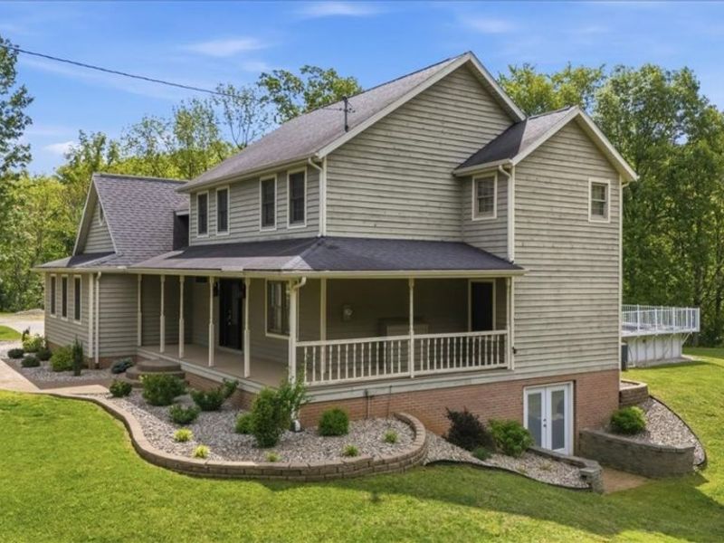 911 Moody Ridge Road , Belpre, OH 45714 Photo 9