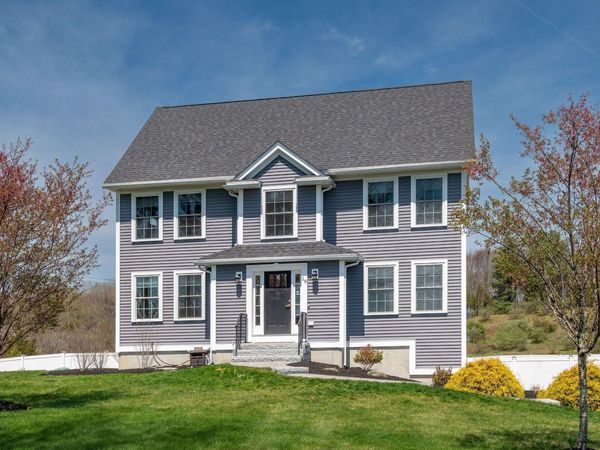19 Lovering Road, North Hampton, NH 03862