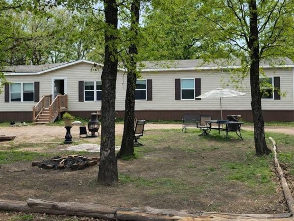 152 Lake Shadows Circle, Gun Barrel City, TX 75156