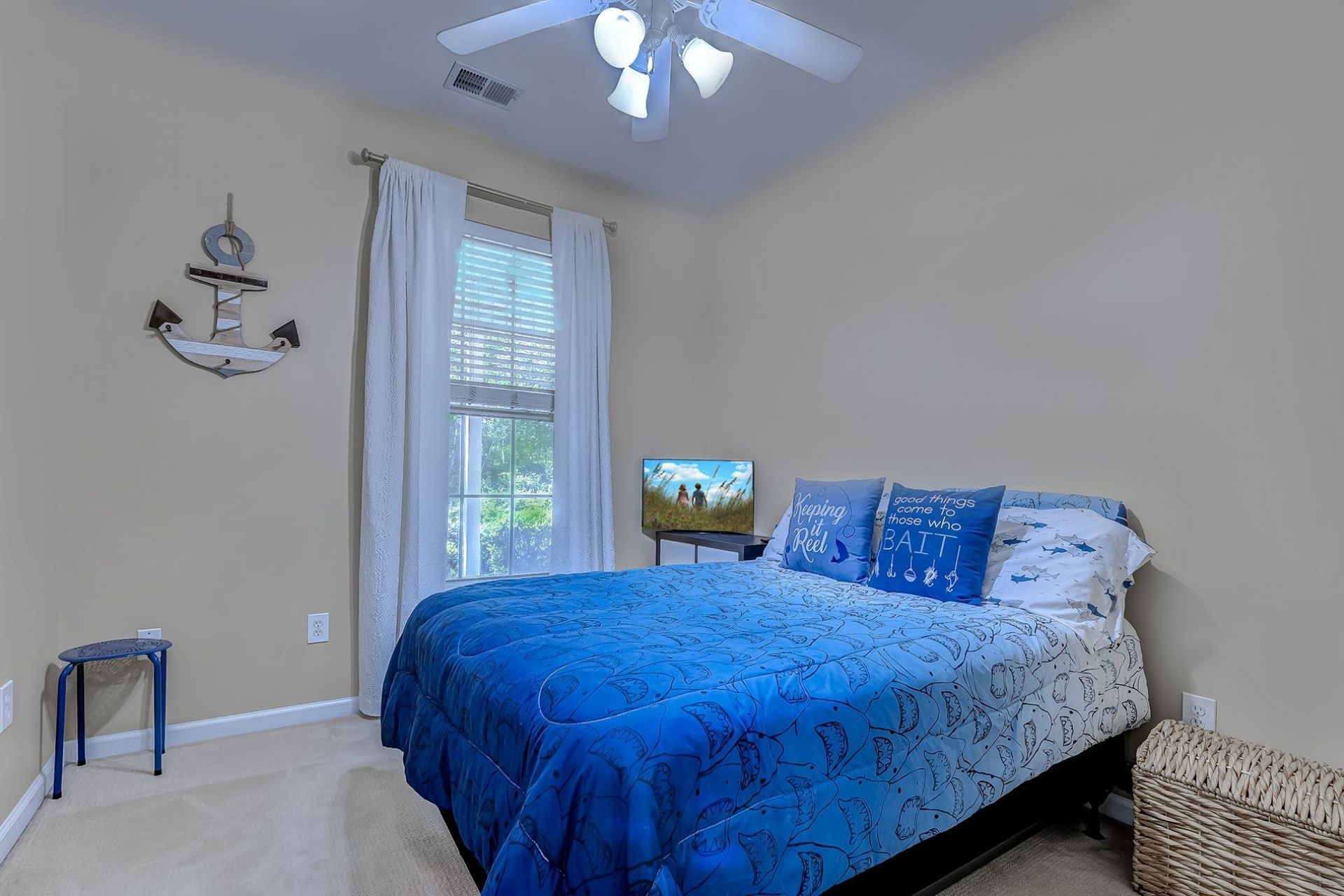 4437 Lady Banks Ln.  Photo 19