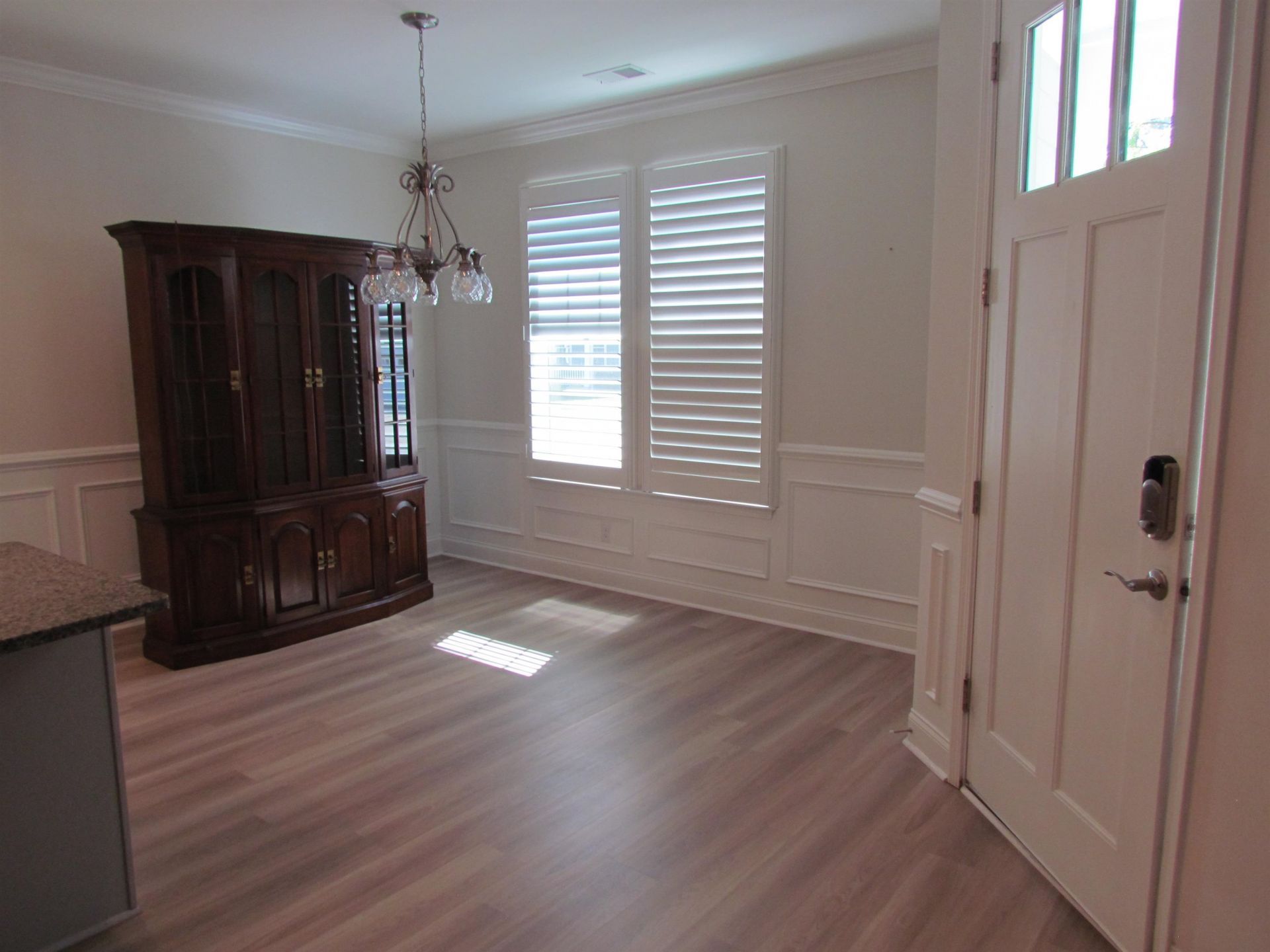 1016 Longwood Bluffs Circle Photo 4