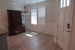 1016 Longwood Bluffs Circle photo 4