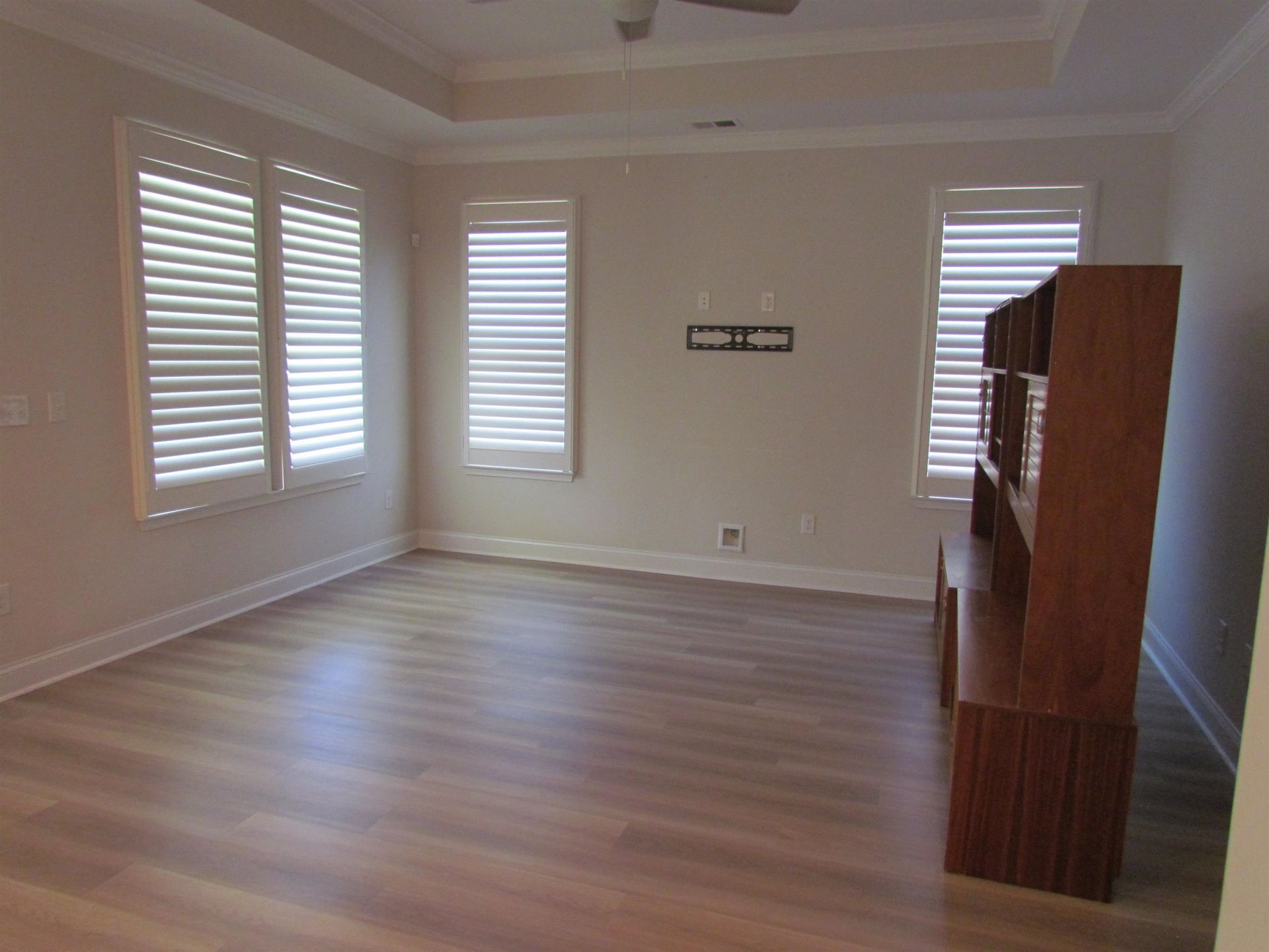 1016 Longwood Bluffs Circle Photo 6