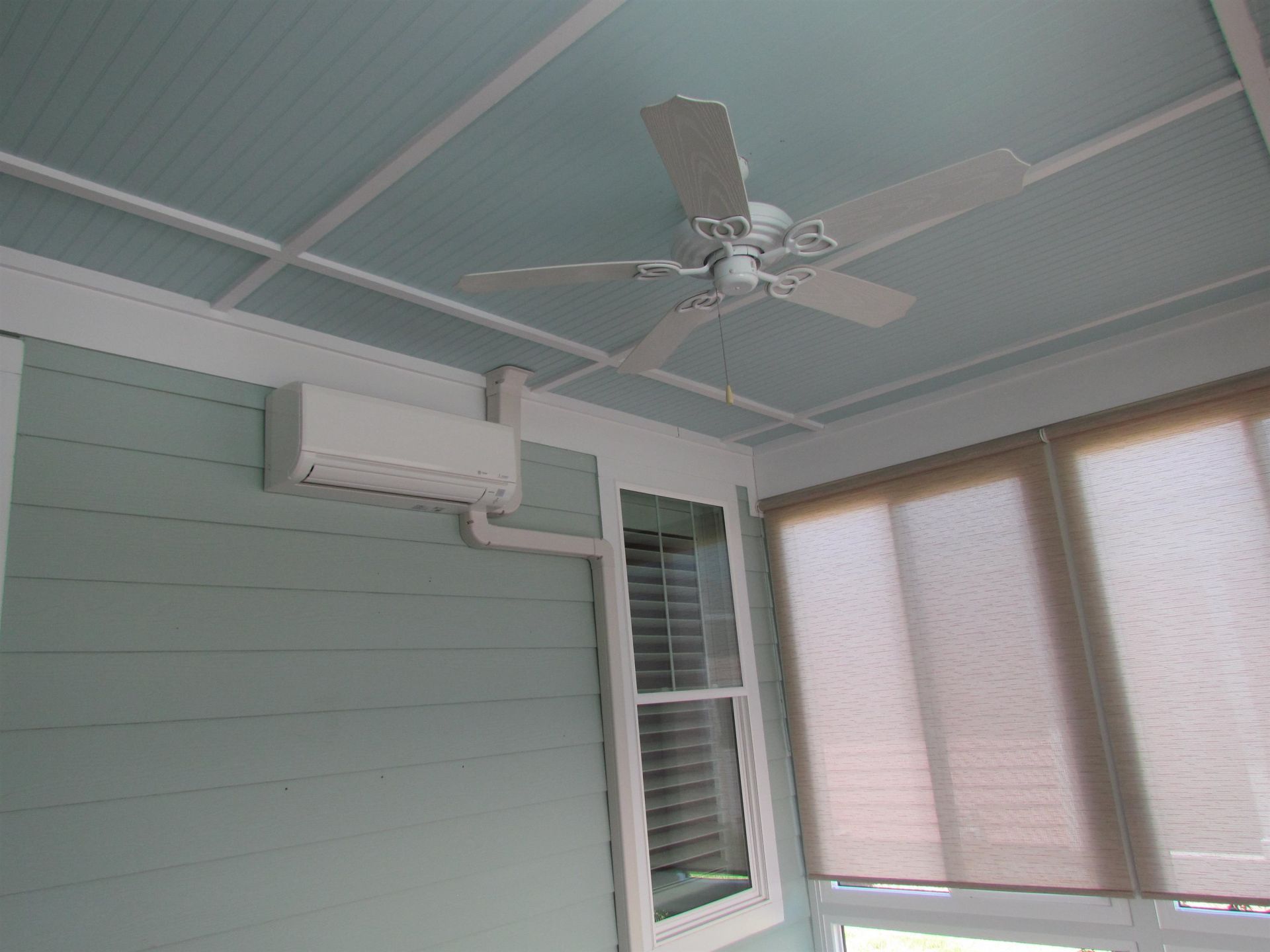 1016 Longwood Bluffs Circle Photo 7