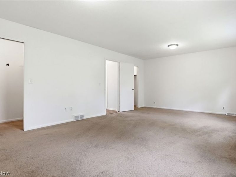1771 Rolling Hills Drive, Unit D, Twinsburg, OH 44087 Photo 10